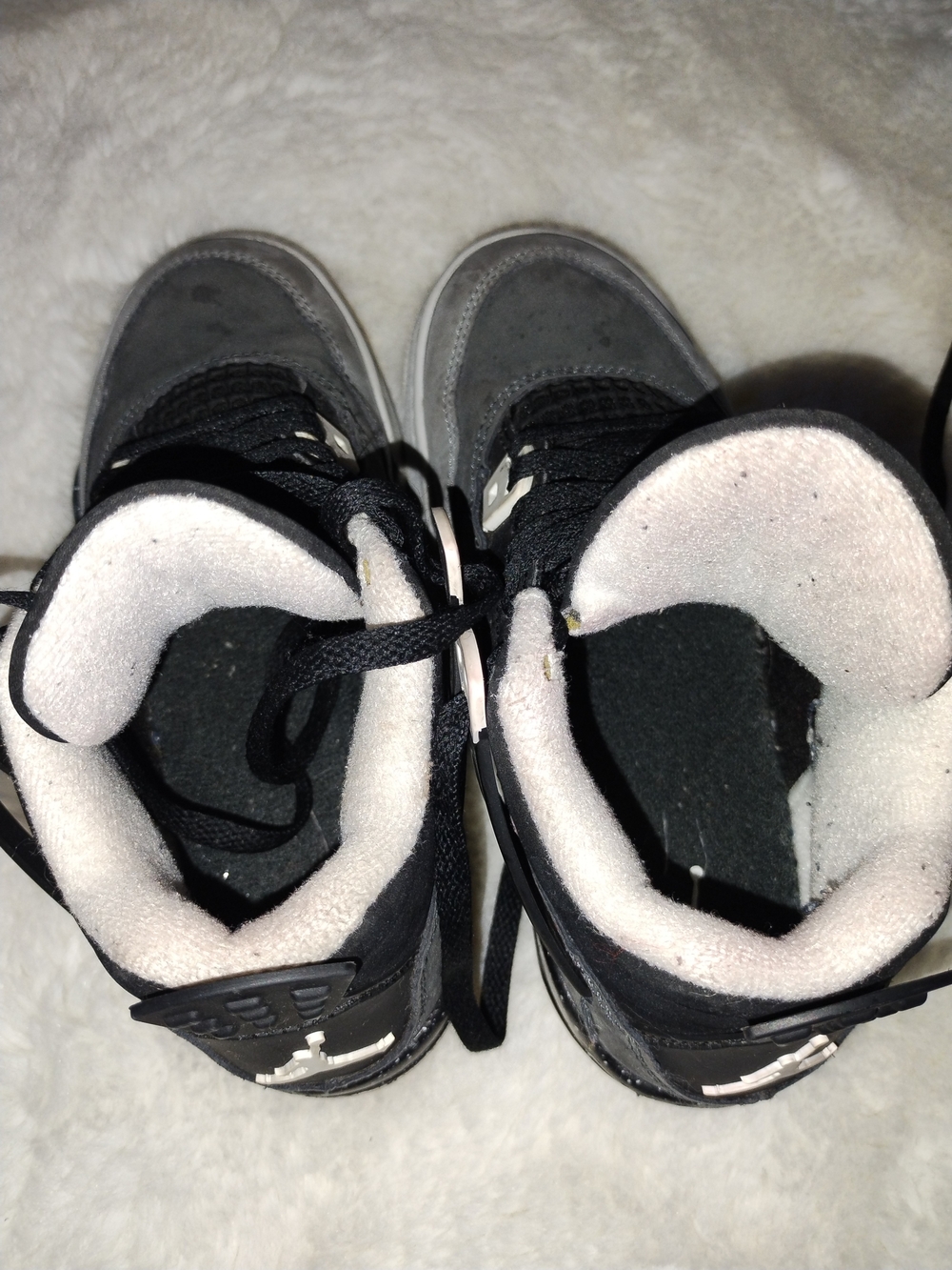 Jordan Kids Black & Gray Jumpman Low-Top Sneakers - Picture 4 of 6